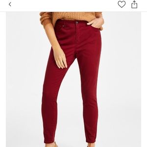 It's a little tight for me. It’s worn only once. This pant almost brand new.